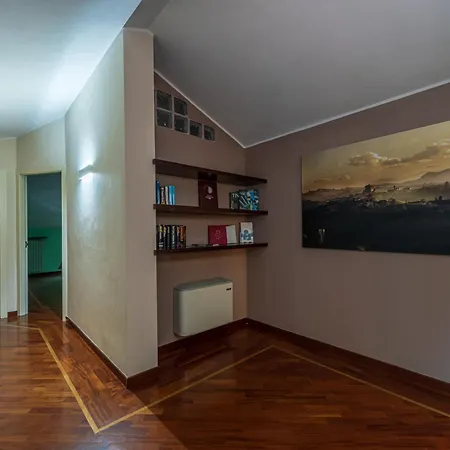 Villa Cornelia , Entire With Private Pool Corneliano d'Alba