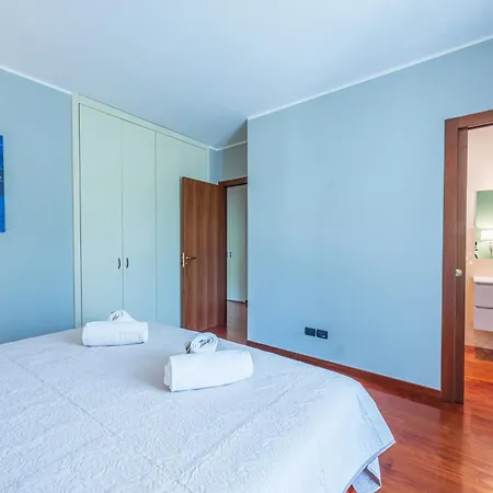 Cornelia , Entire With Private Pool Corneliano d'Alba