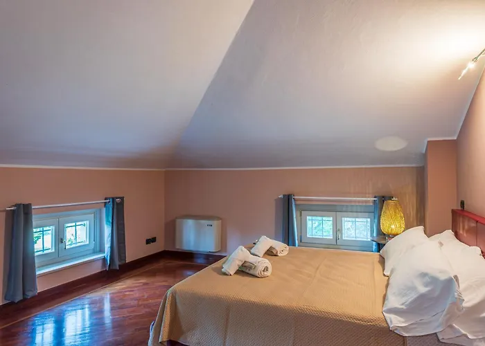 Cornelia , Entire With Private Pool Villa Corneliano d'Alba