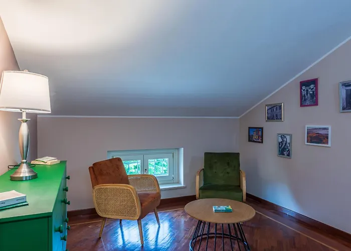 Cornelia , Entire With Private Pool Corneliano d'Alba