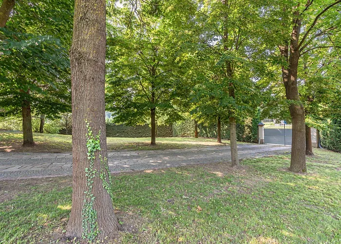 Cornelia , Entire With Private Pool ヴィラ